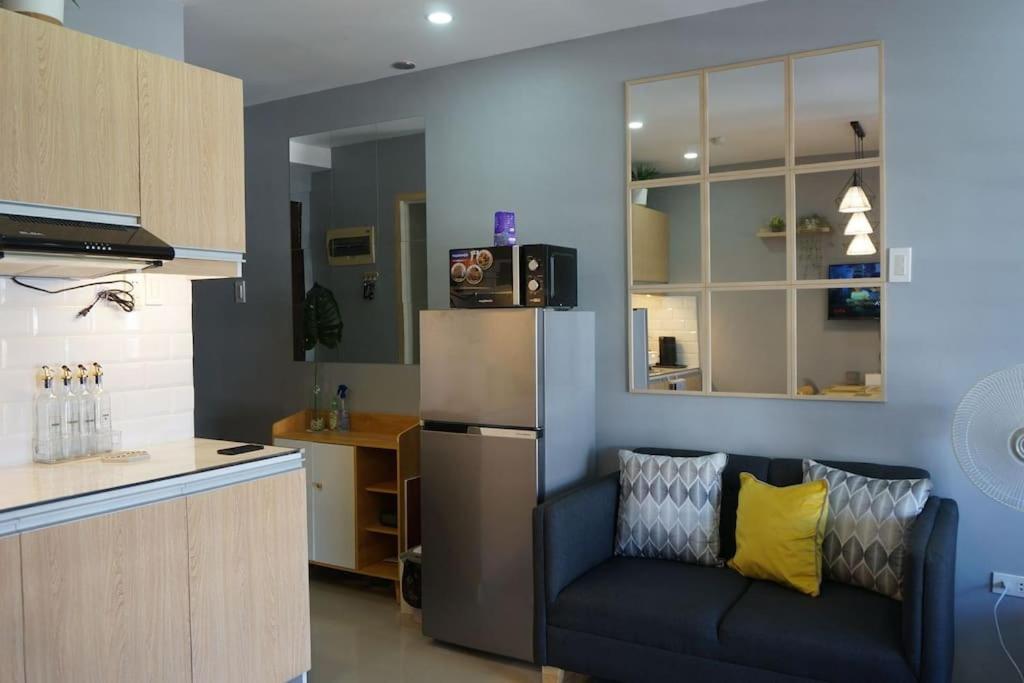 מנילה The Fika Room Near Mnl Airport - Scandi Studio Unit With Fast Wi-Fi & Netflix - Read Full Property Desc Before Booking מראה חיצוני תמונה